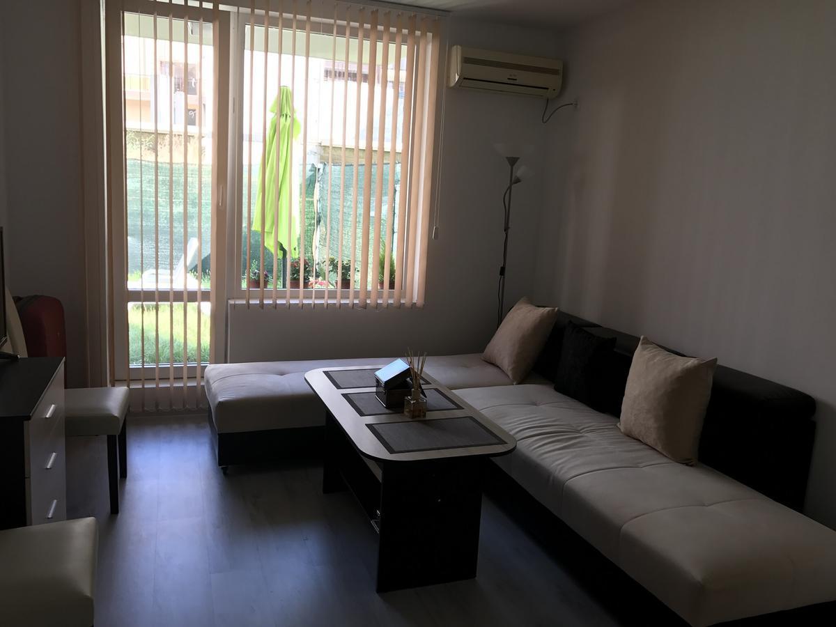 Apartamenti Eli Pomorie Exteriör bild